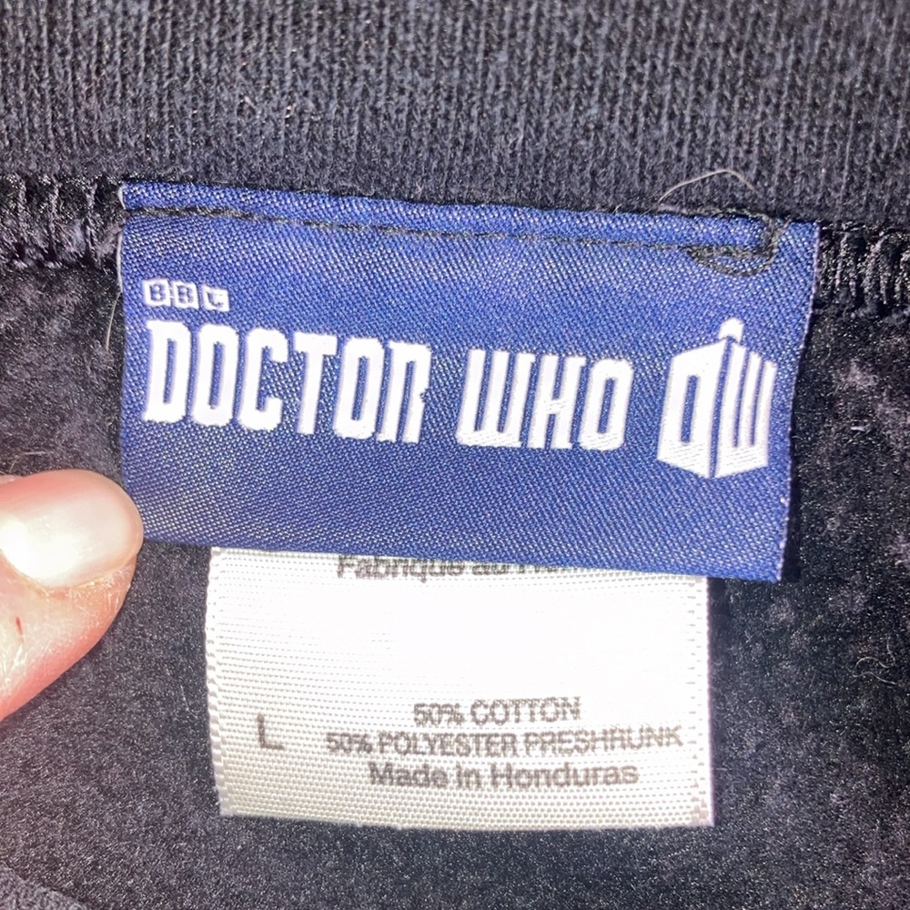 MENS CREW SWEATSHIRT DR. WHO TV SHOW TARDIS BBC RIPPLE JUNCTION LARGE EUC - Picture 3 of 7